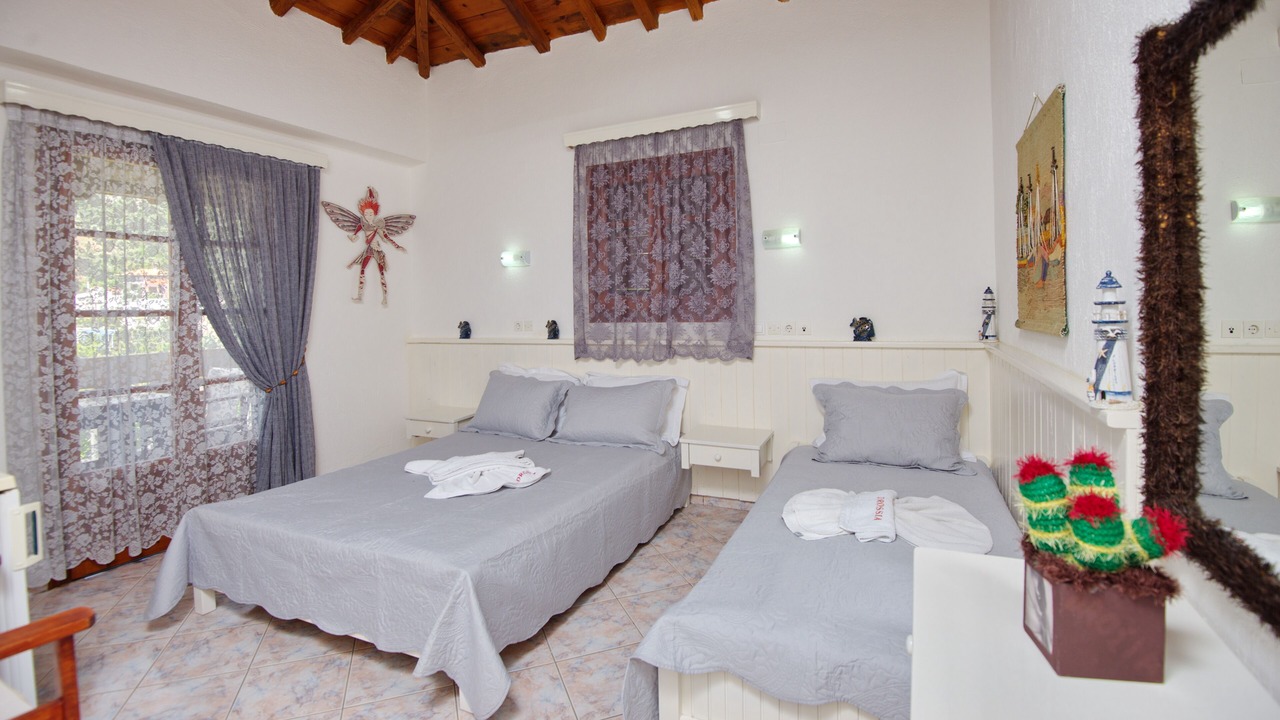 Photo of Bedroom in Steni Vala