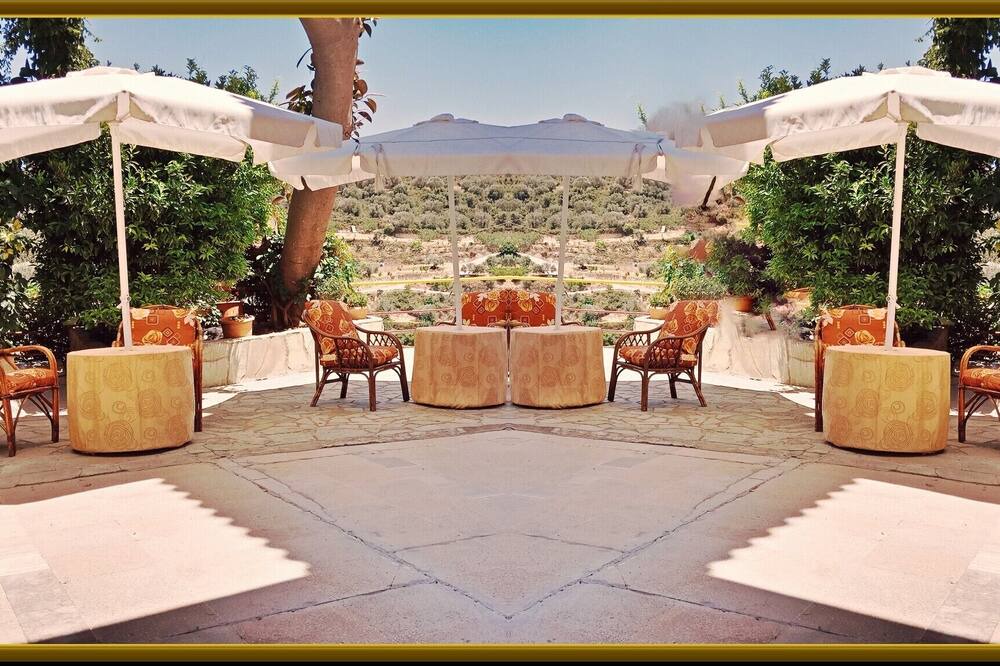 Photo of Patio Balcony in Megalo Metochi
