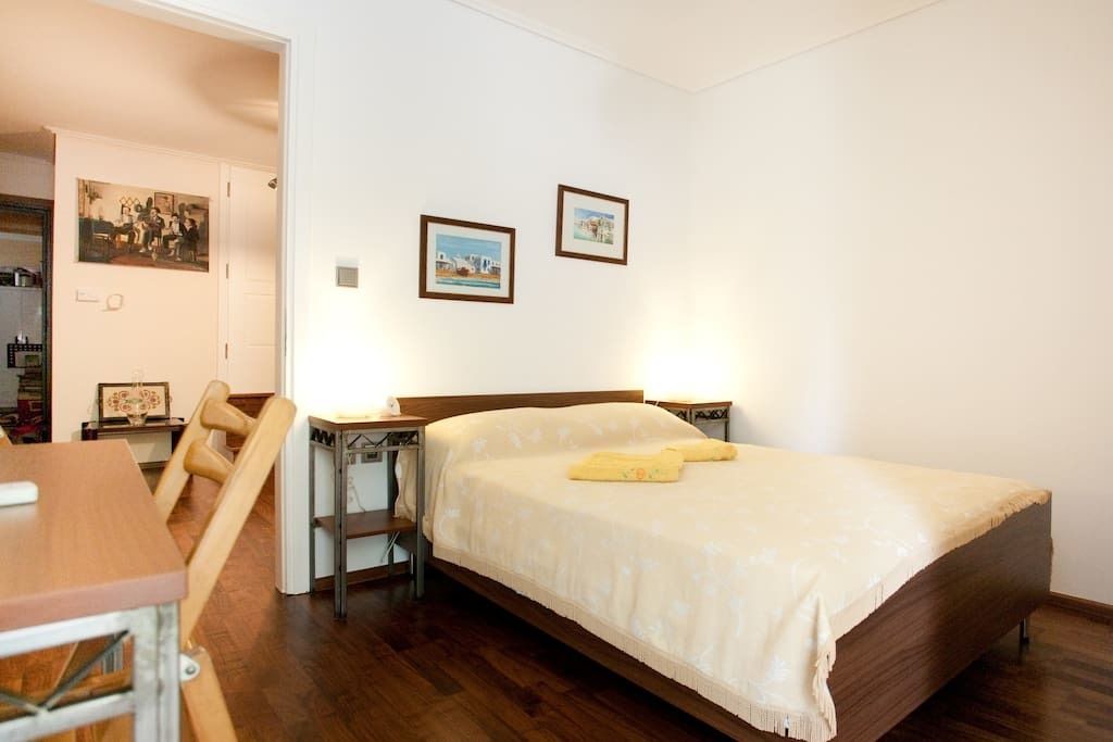 Photo of Bedroom in Elliniko-Argyroupoli
