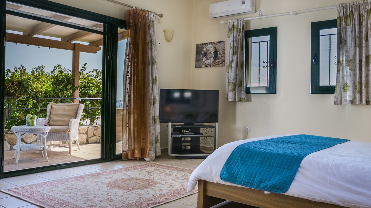 Photo of Bedroom in Kateleios