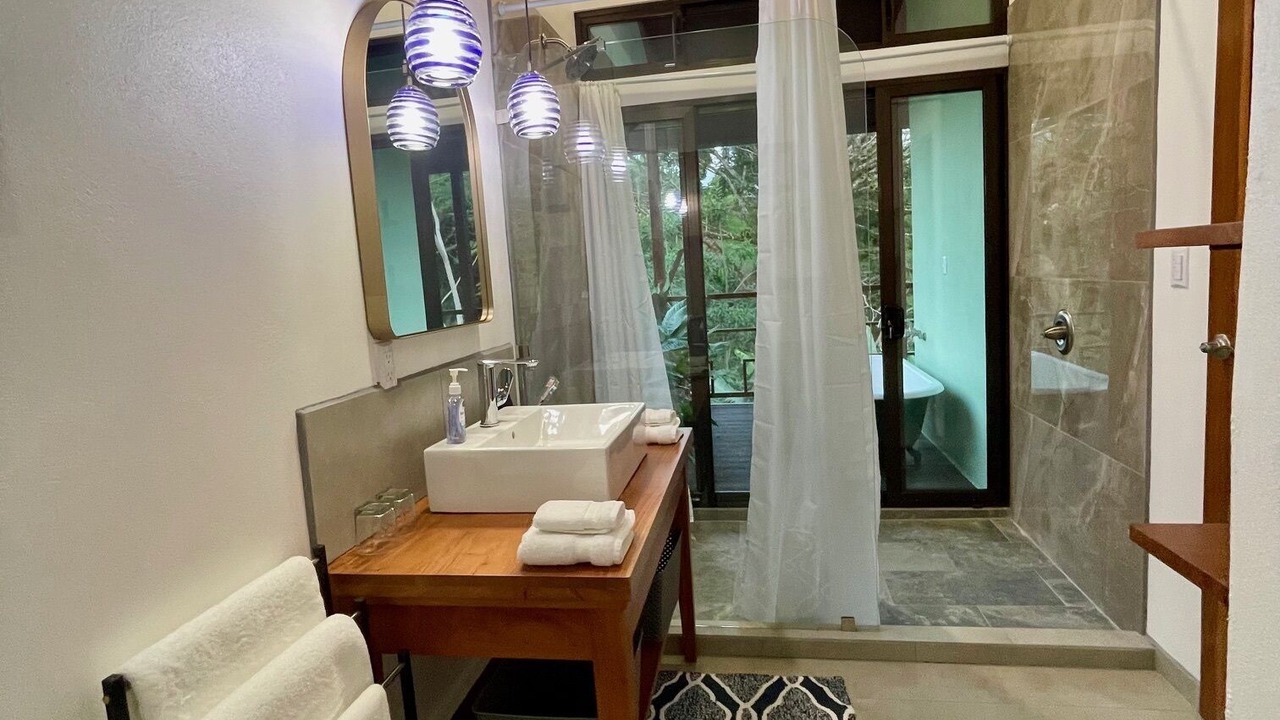 Photo of Bathroom in Arenal
