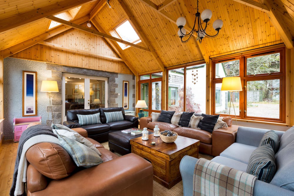 Photo of Livingroom in Newtonmore