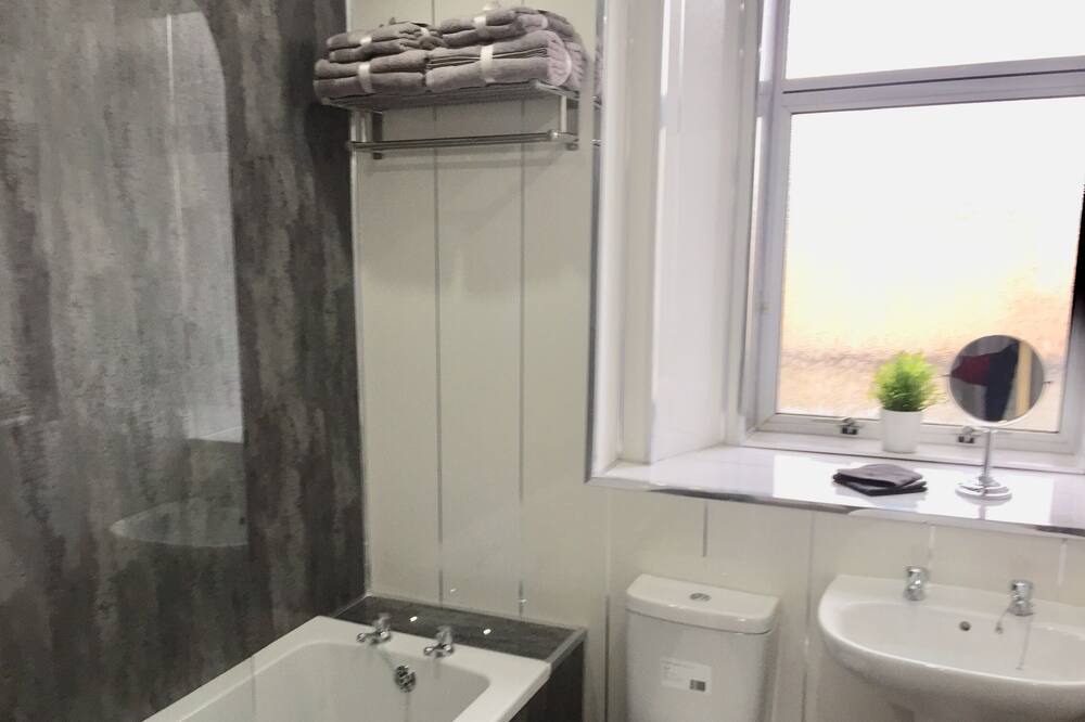 Photo of Bathroom in Port Glasgow