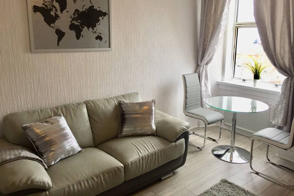 Photo of Livingroom in Port Glasgow