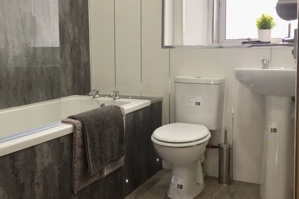 Photo of Bathroom in Port Glasgow