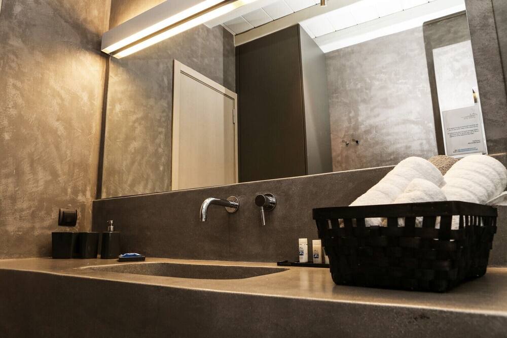 Photo of Bathroom in Agios Stefanos