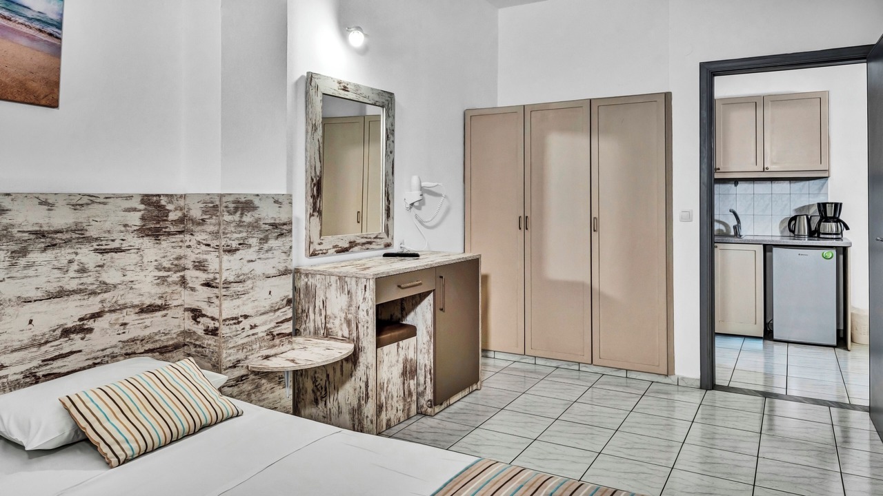 Photo of Bedroom in Kokkini Chani