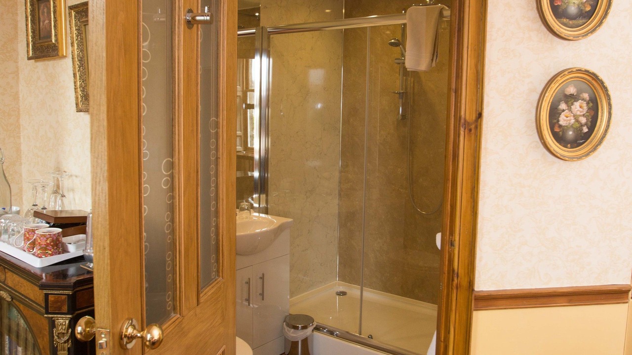 Photo of Bathroom in Kelso