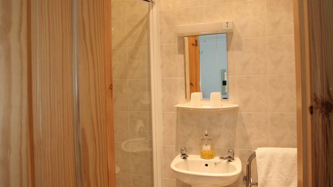 Photo of Bathroom in Dunkeld