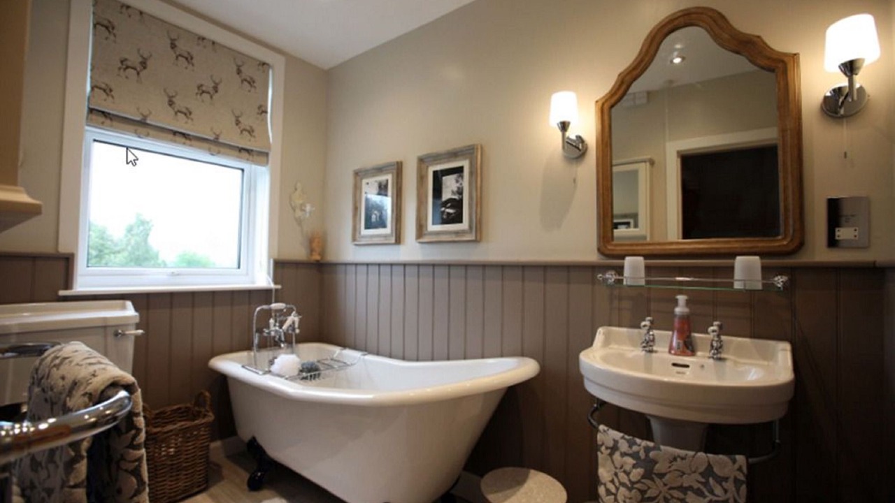 Photo of Bathroom in Dunkeld