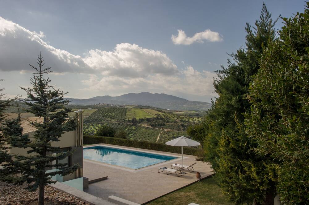 Photo of Outdoor in Episkopi