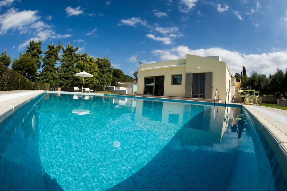 Photo of Outdoor in Episkopi