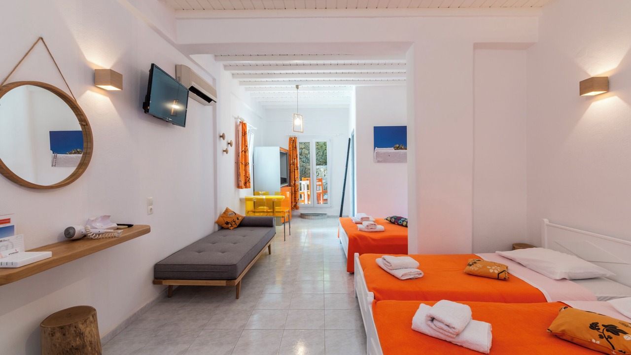 Photo of Bedroom in Platis Gialos