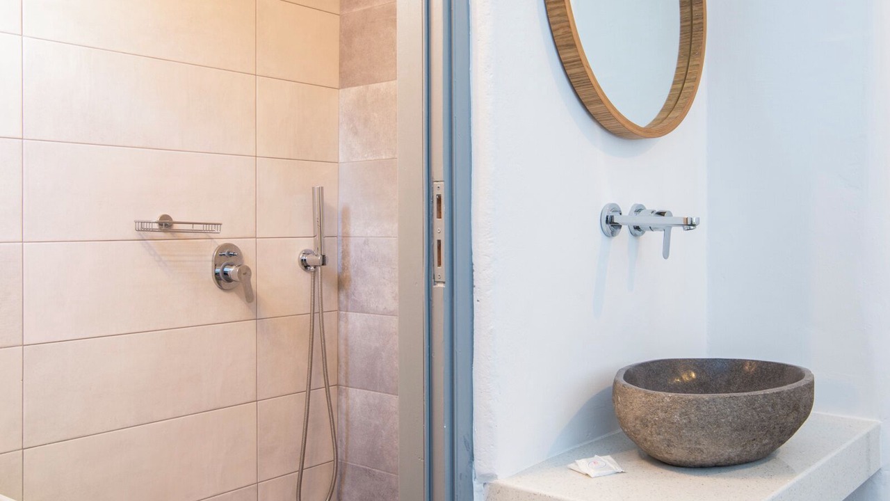 Photo of Bathroom in Platis Gialos