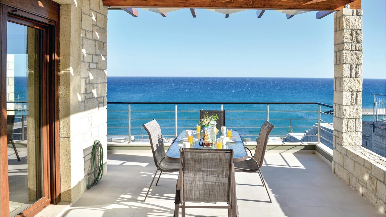 Photo of Outdoor in Kastri