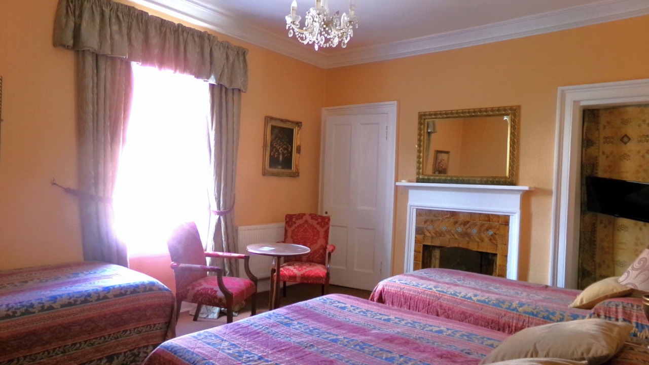 Photo of Bedroom in Tollcross