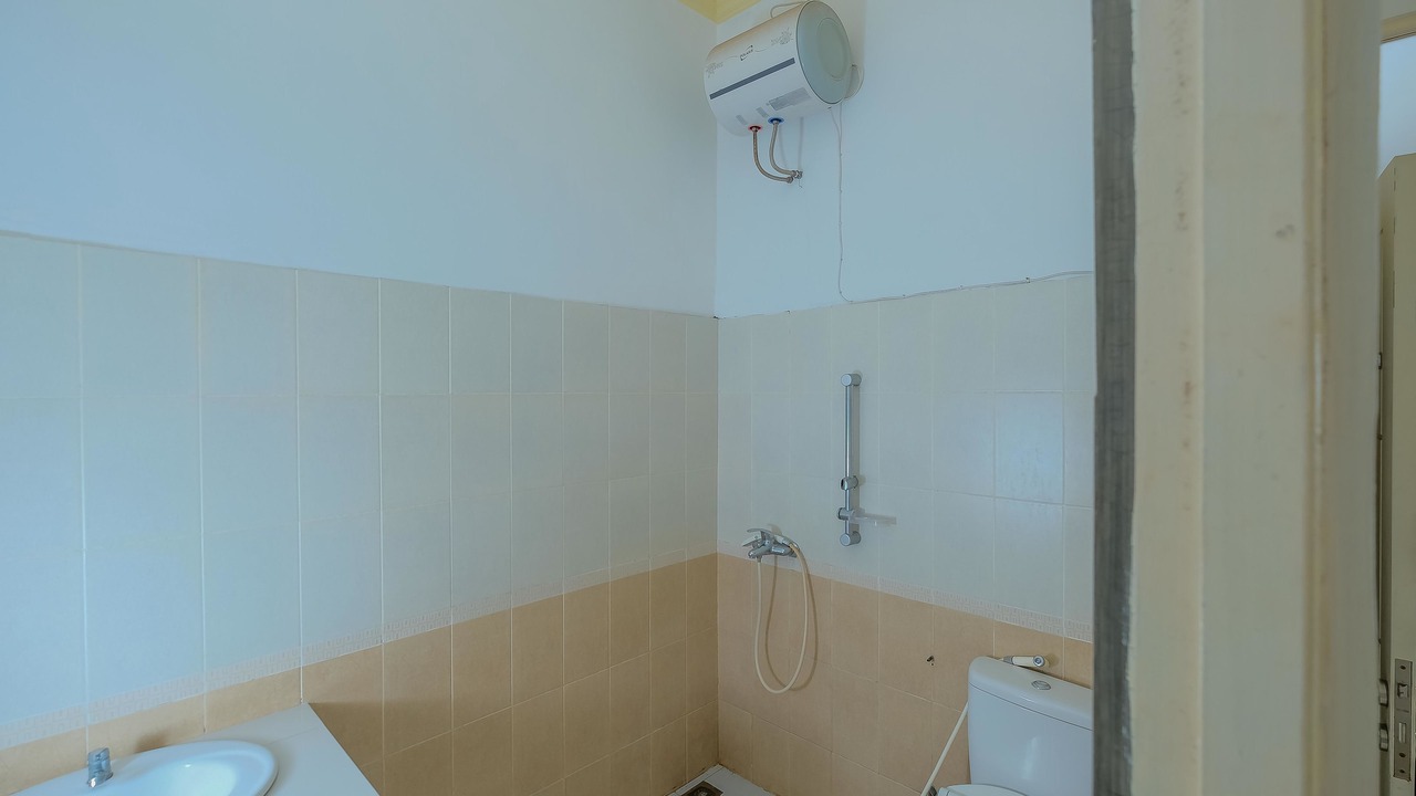 Photo of Bathroom in Banjarbaru