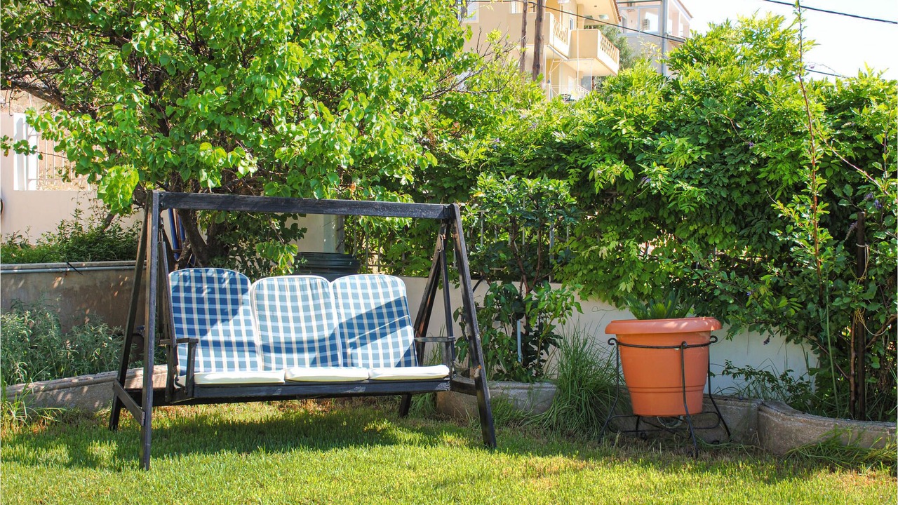 Photo of Outdoor in Kaki Thalassa