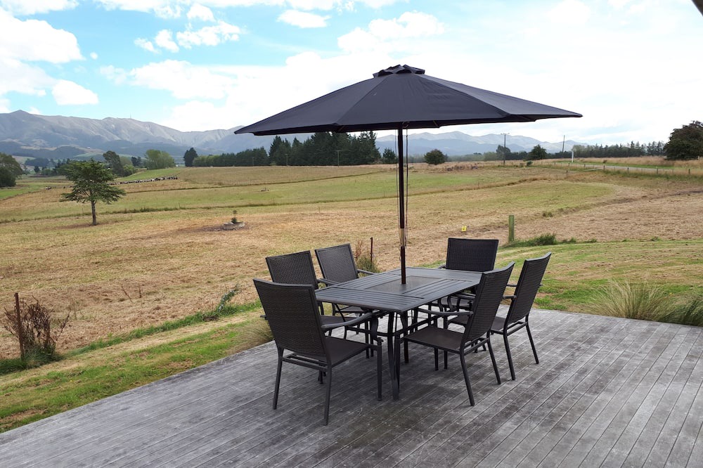Photo of Patio Balcony in Makikihi