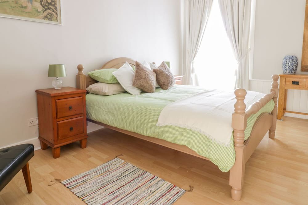 Photo of Bedroom in Dunbar