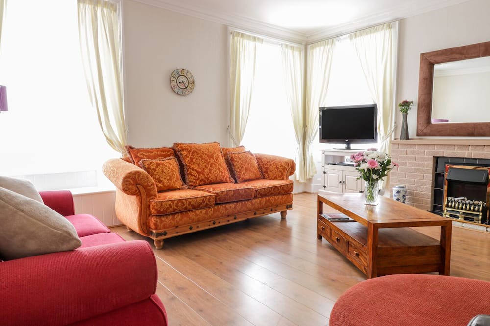 Photo of Livingroom in Dunbar