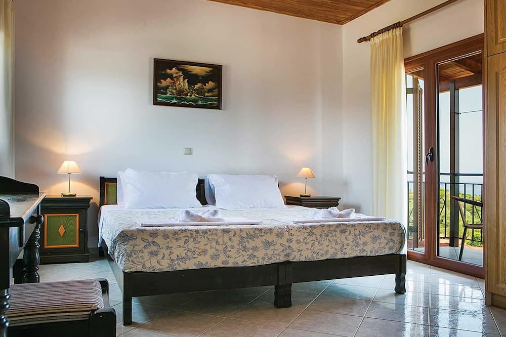 Photo of Bedroom in Skala