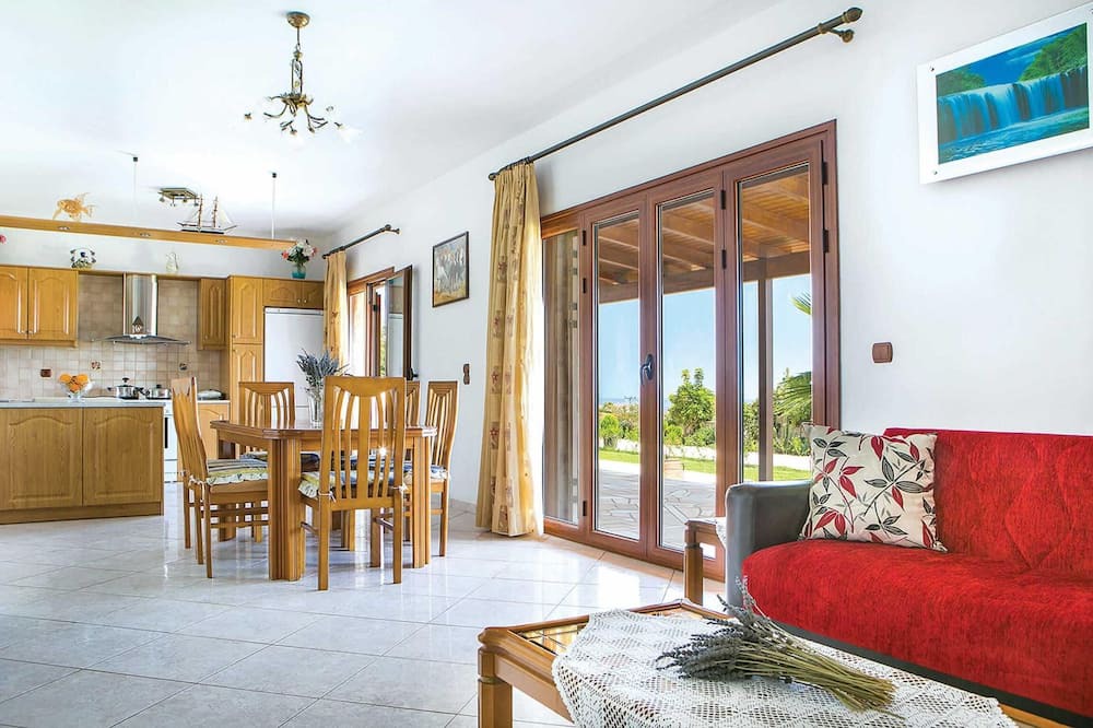 Photo of Livingroom in Skala