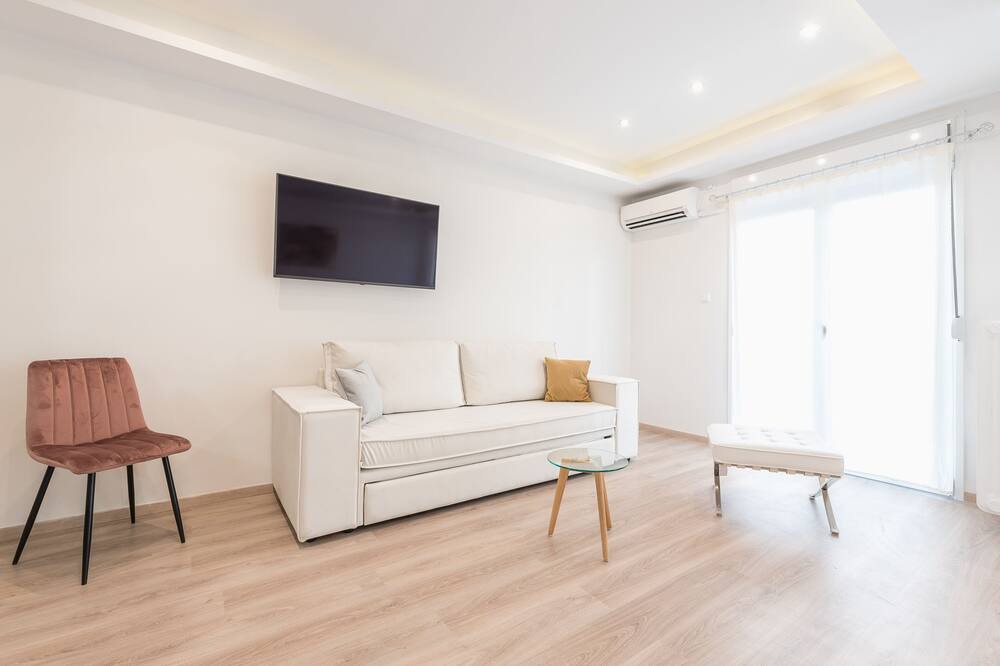 Photo of Livingroom in Pangrati