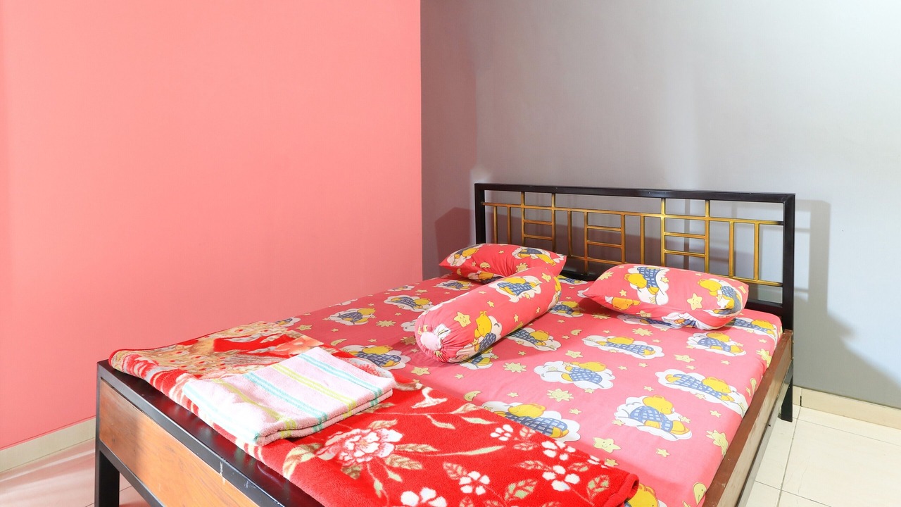 Photo of Bedroom in Tretes