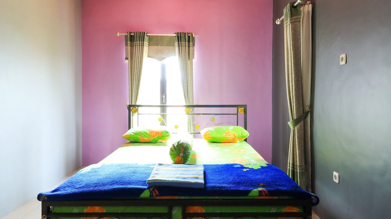 Photo of Bedroom in Tretes