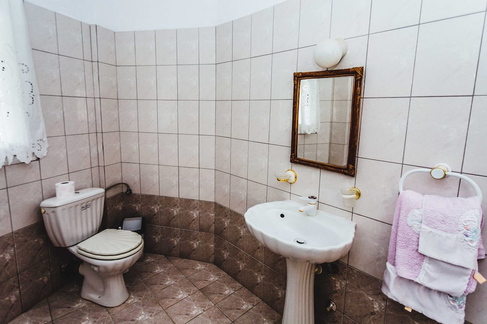 Photo of Bathroom in Diava