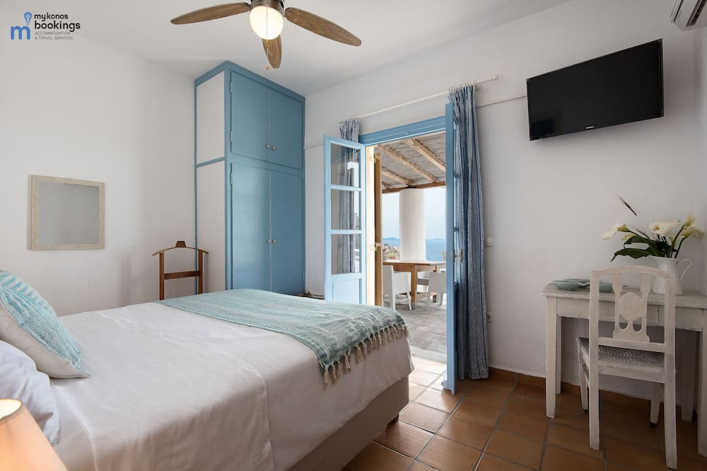 Photo of Bedroom in Houlakia