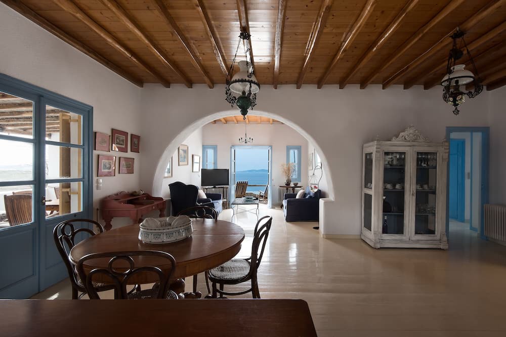 Photo of Livingroom in Houlakia