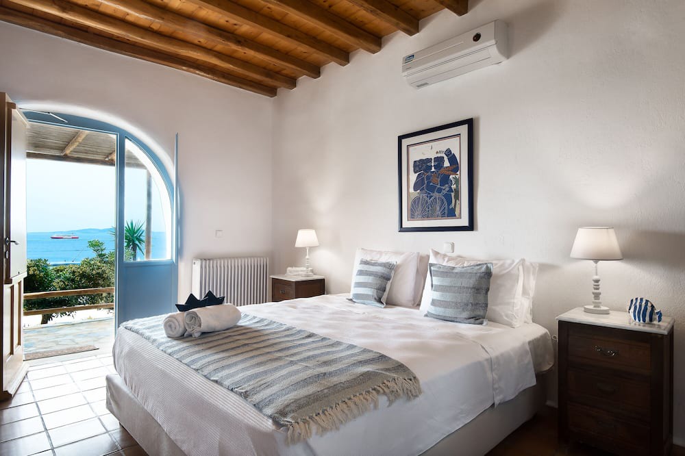 Photo of Bedroom in Houlakia