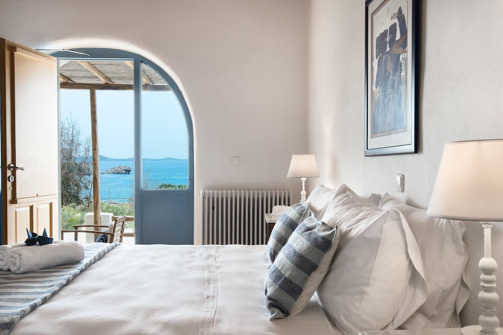 Photo of Bedroom in Houlakia