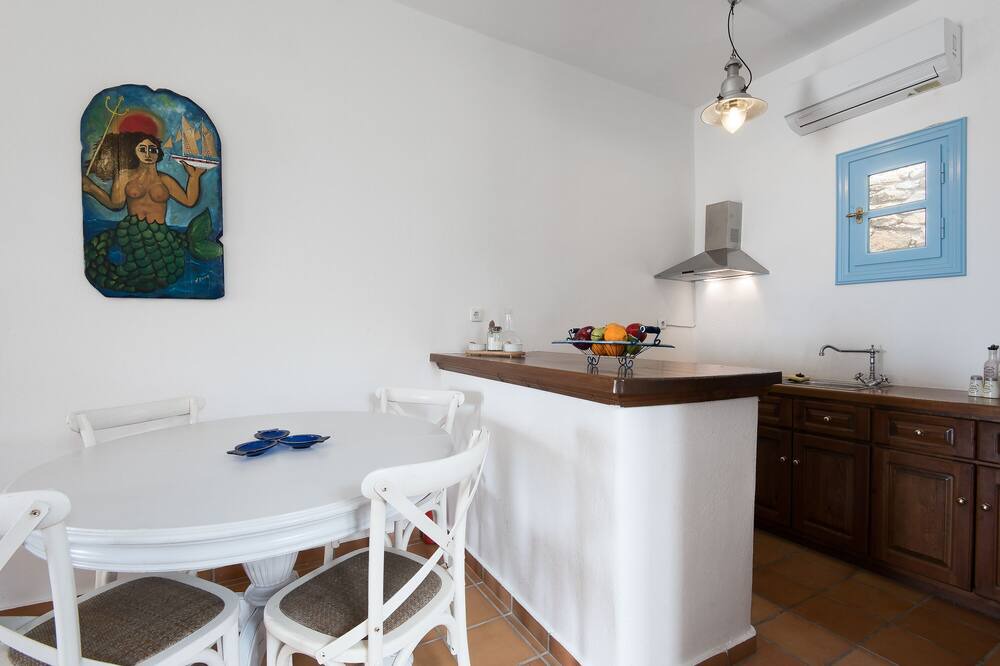 Photo of Kitchen in Houlakia