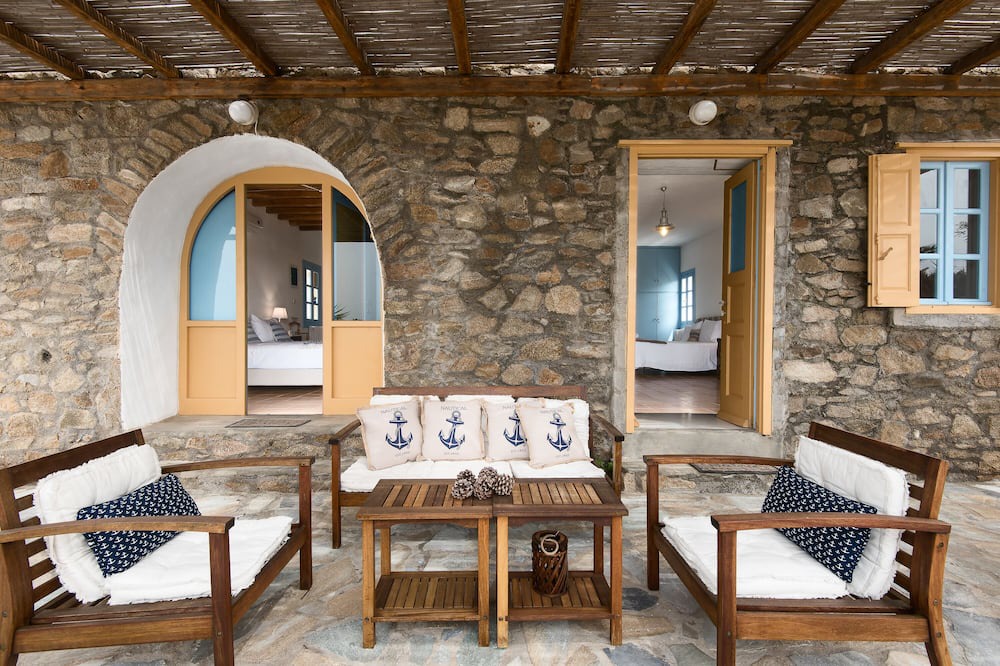 Photo of Patio Balcony in Houlakia
