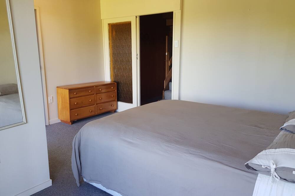 Photo of Bedroom in Omori