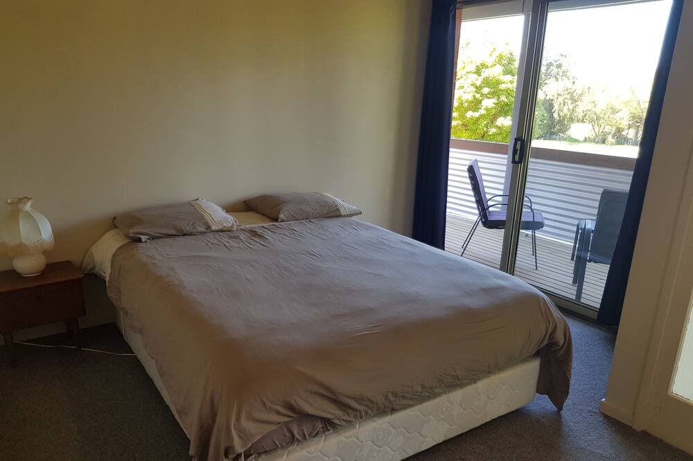 Photo of Bedroom in Omori