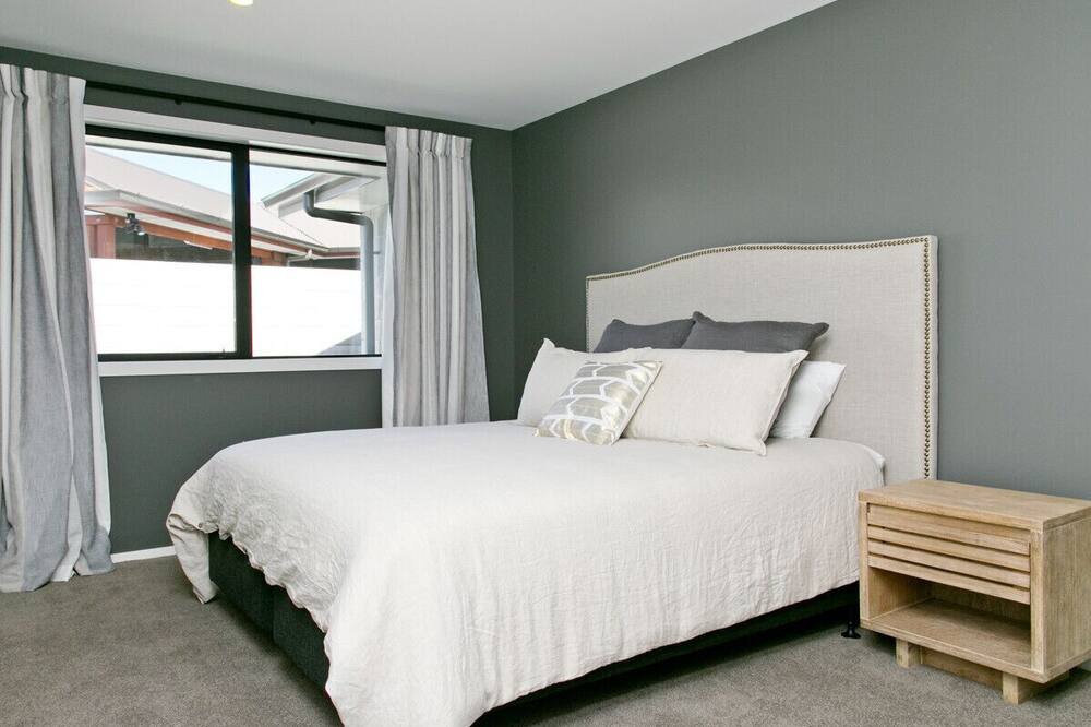 Photo of Bedroom in Rainbow Point