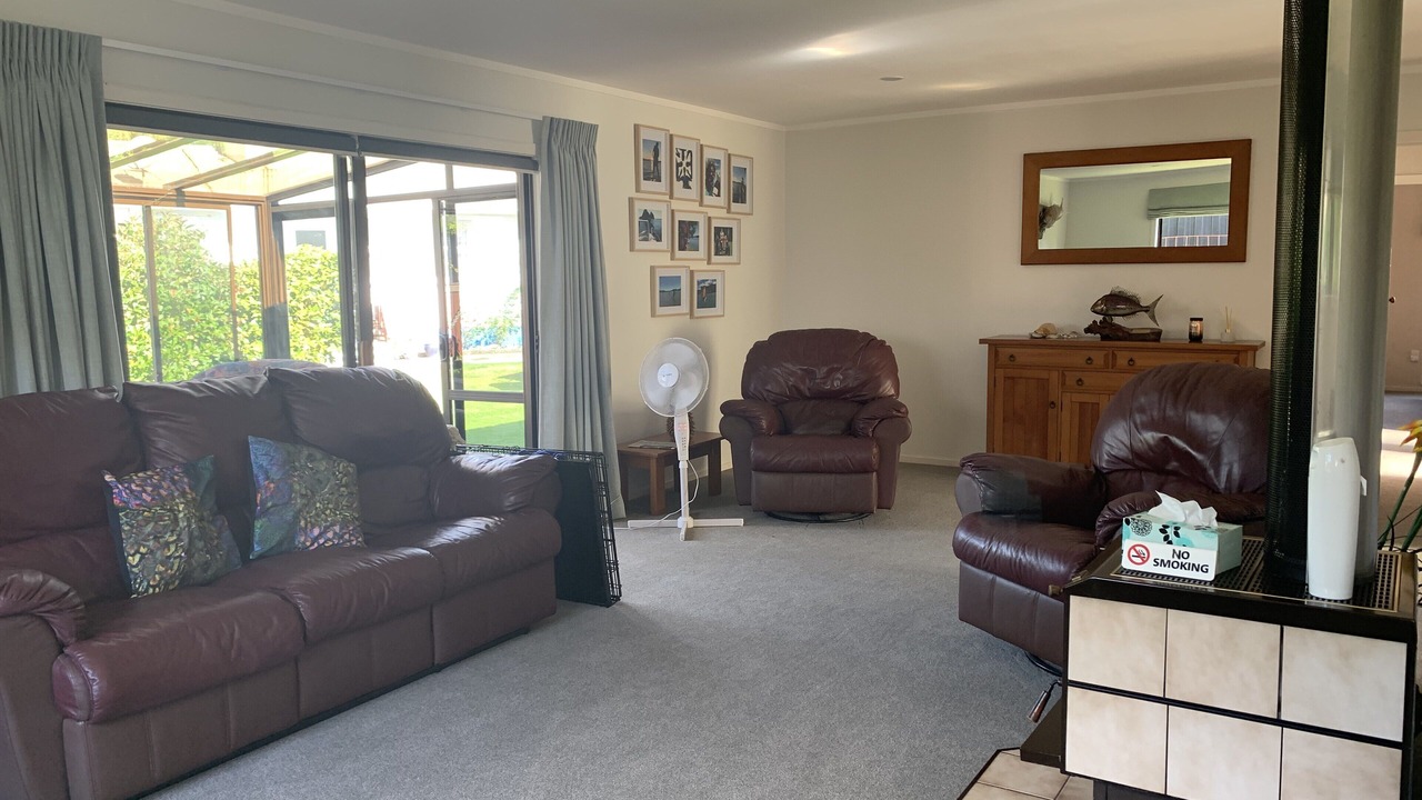 Photo of Livingroom in Whitianga