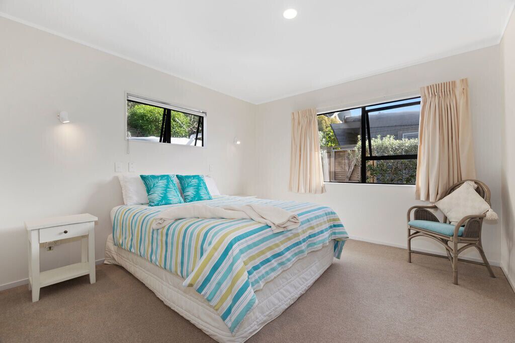 Photo of Bedroom in Matapouri