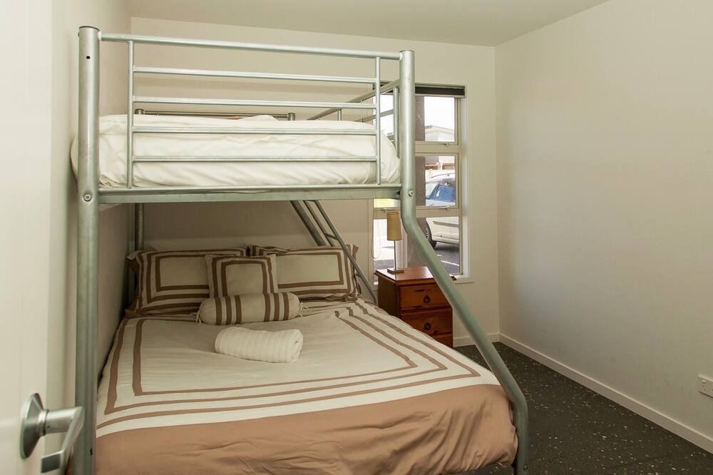 Photo of Bedroom in Matapouri
