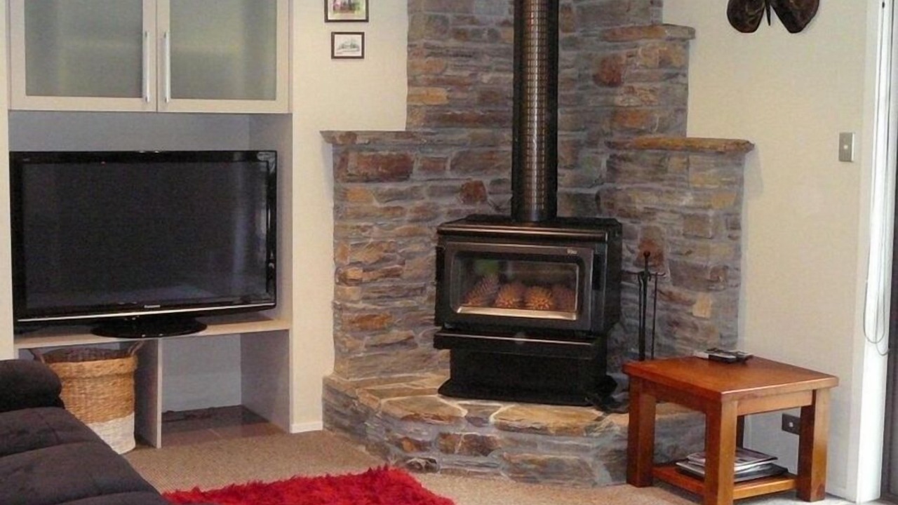 Photo of Livingroom in Lowburn