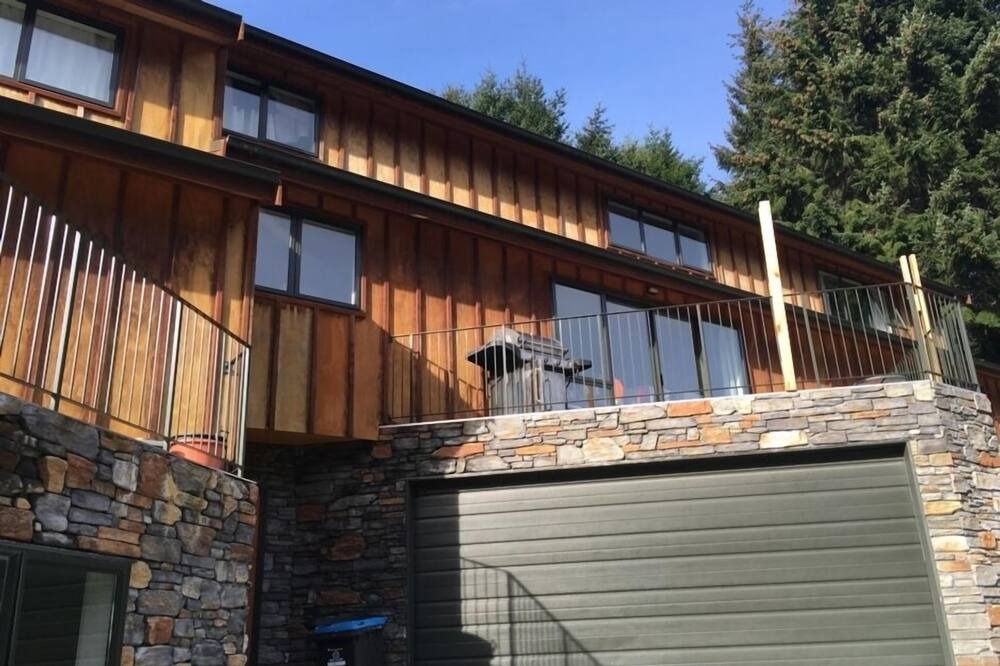 Photo of Others in Fernhill