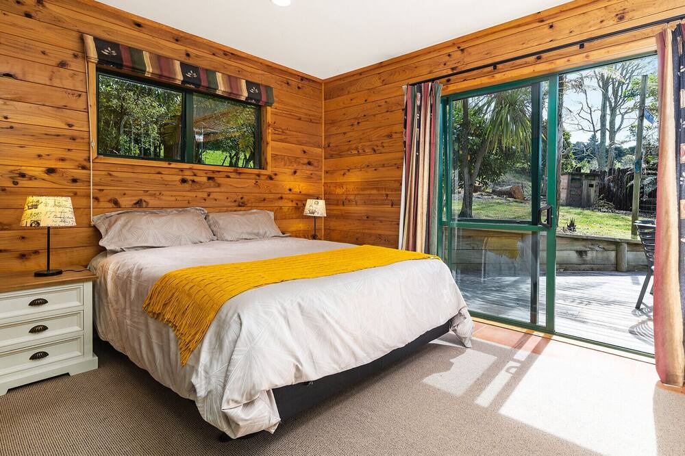 Photo of Bedroom in Lake Tarawera