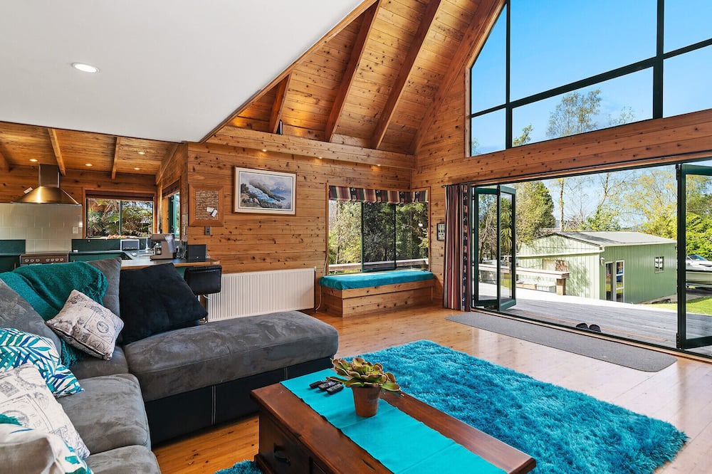 Photo of Livingroom in Lake Tarawera