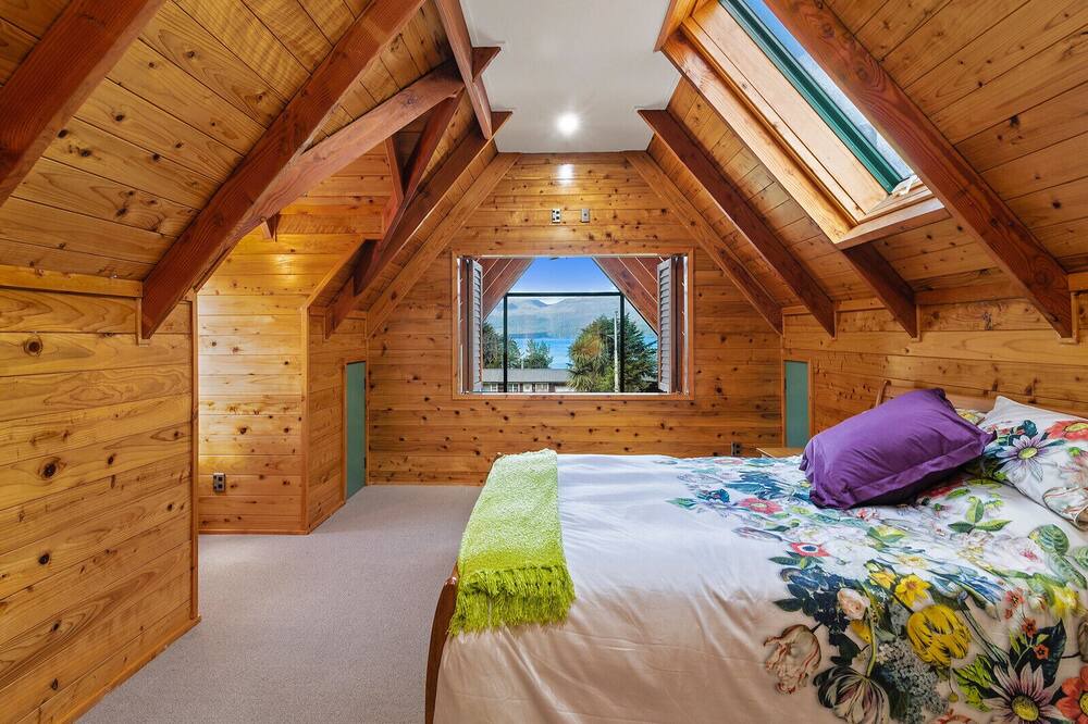 Photo of Bedroom in Lake Tarawera