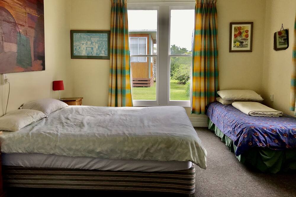 Photo of Bedroom in Castlepoint