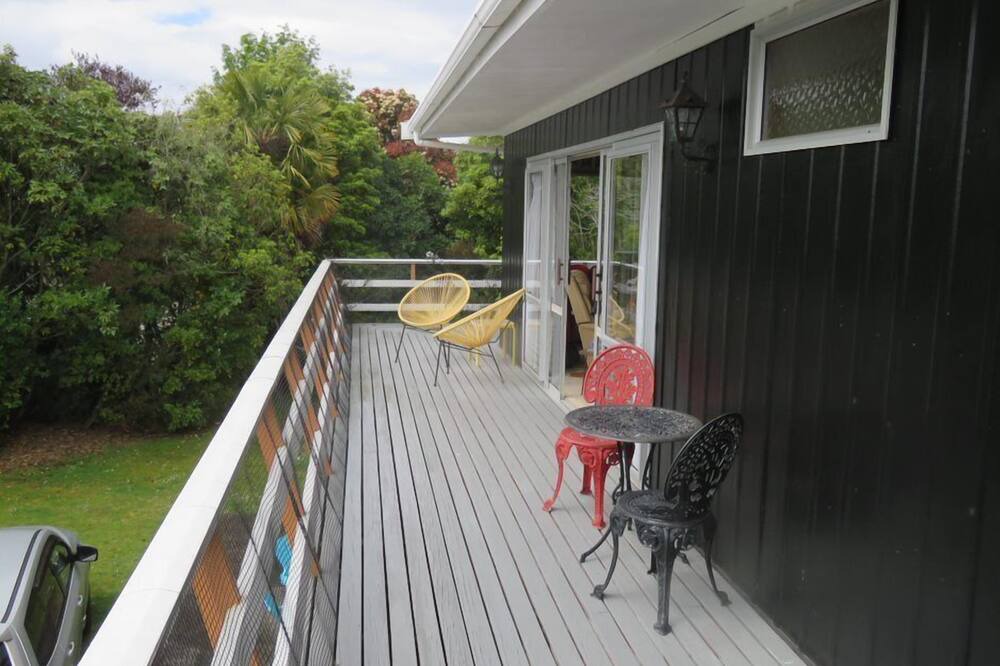 Photo of Patio Balcony in Omori